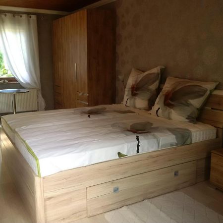 Haus Bergrose Apartment Busenborn Bagian luar foto